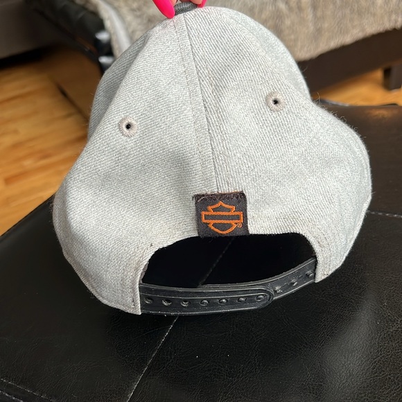 NEW ERA HARLEY-DAVIDSON snap back hat. GUC. 2-toned grey and orange. One size. - Picture 3 of 8